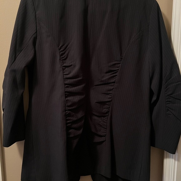 Black stripe Cabi Blazer - Picture 4 of 4